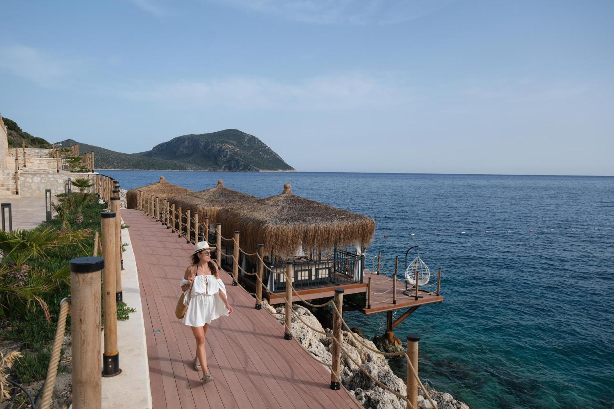 Lures Hotel كالكان المظهر الخارجي الصورة
