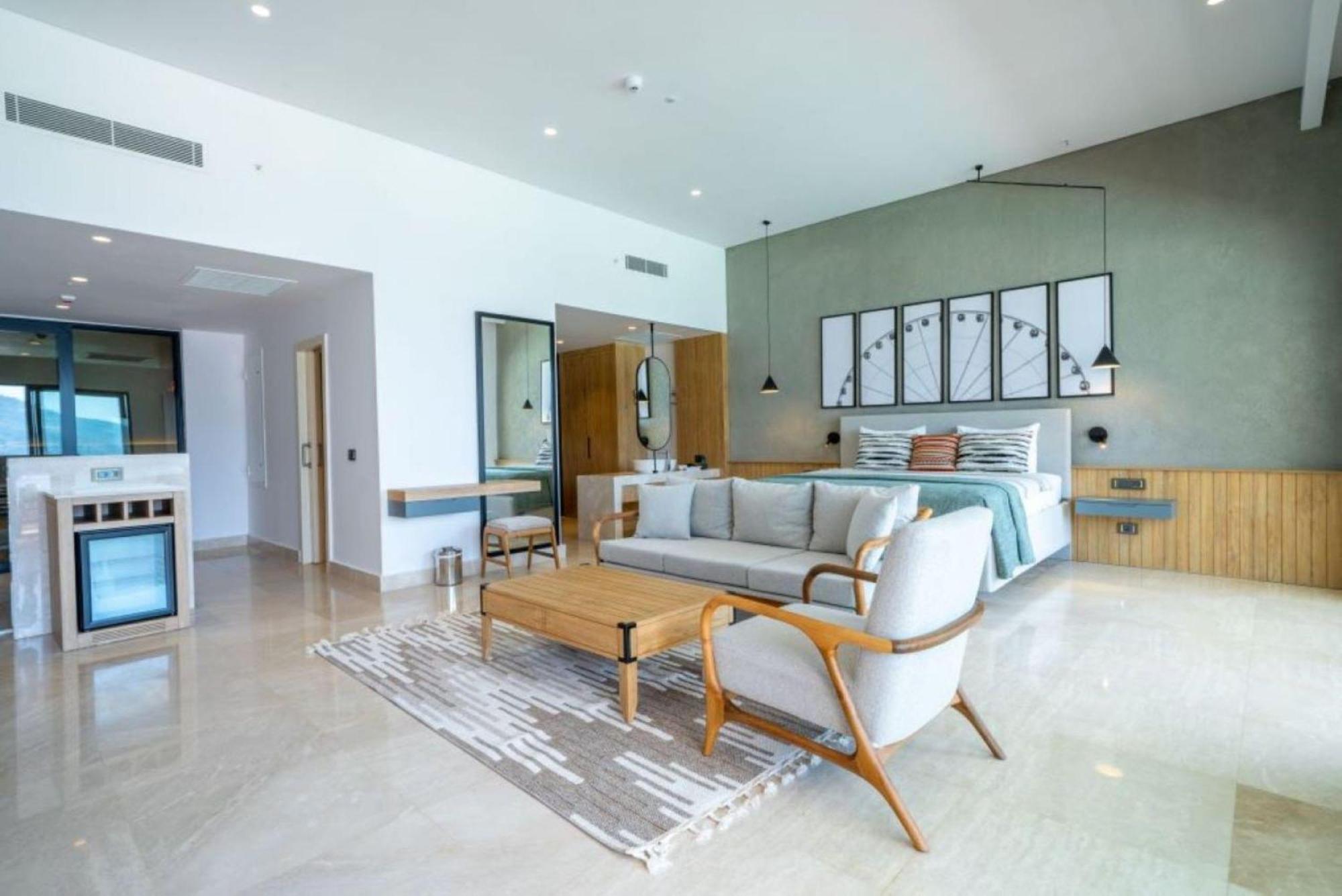 Lures Hotel كالكان المظهر الخارجي الصورة